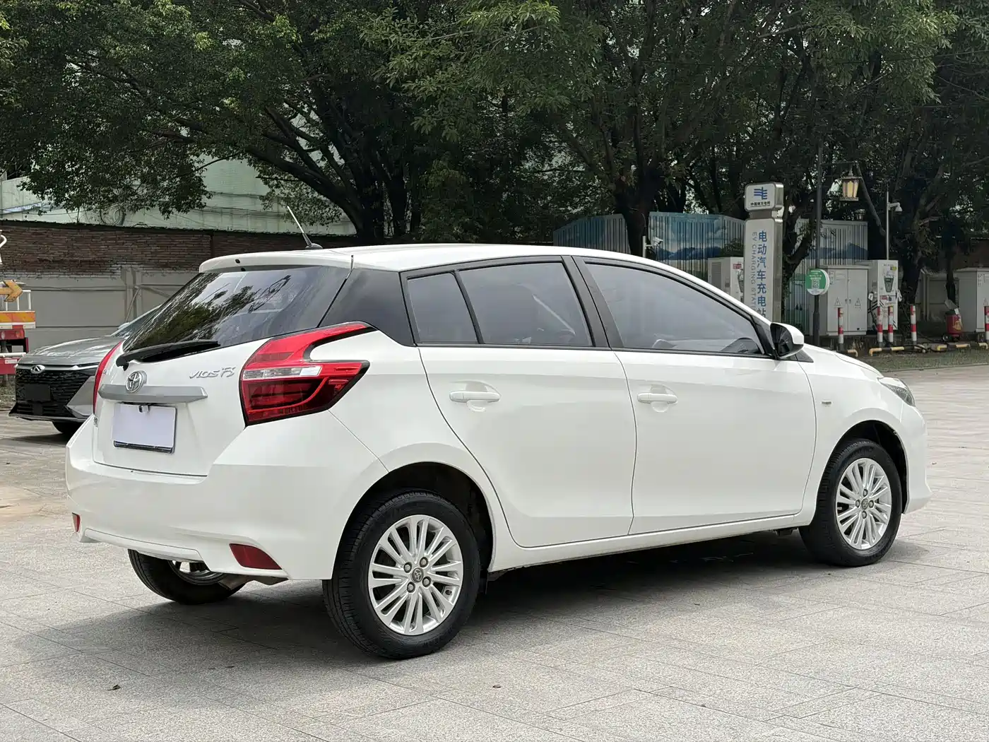 Toyota Vios FS 2018 2017 1.5L CVT Fengchi Edition