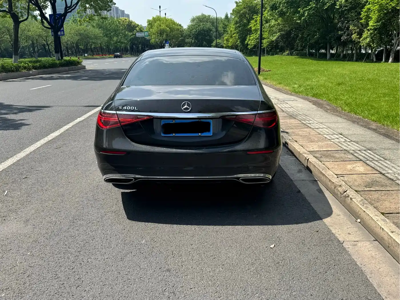 MERCEDES-BENZ S-CLASS