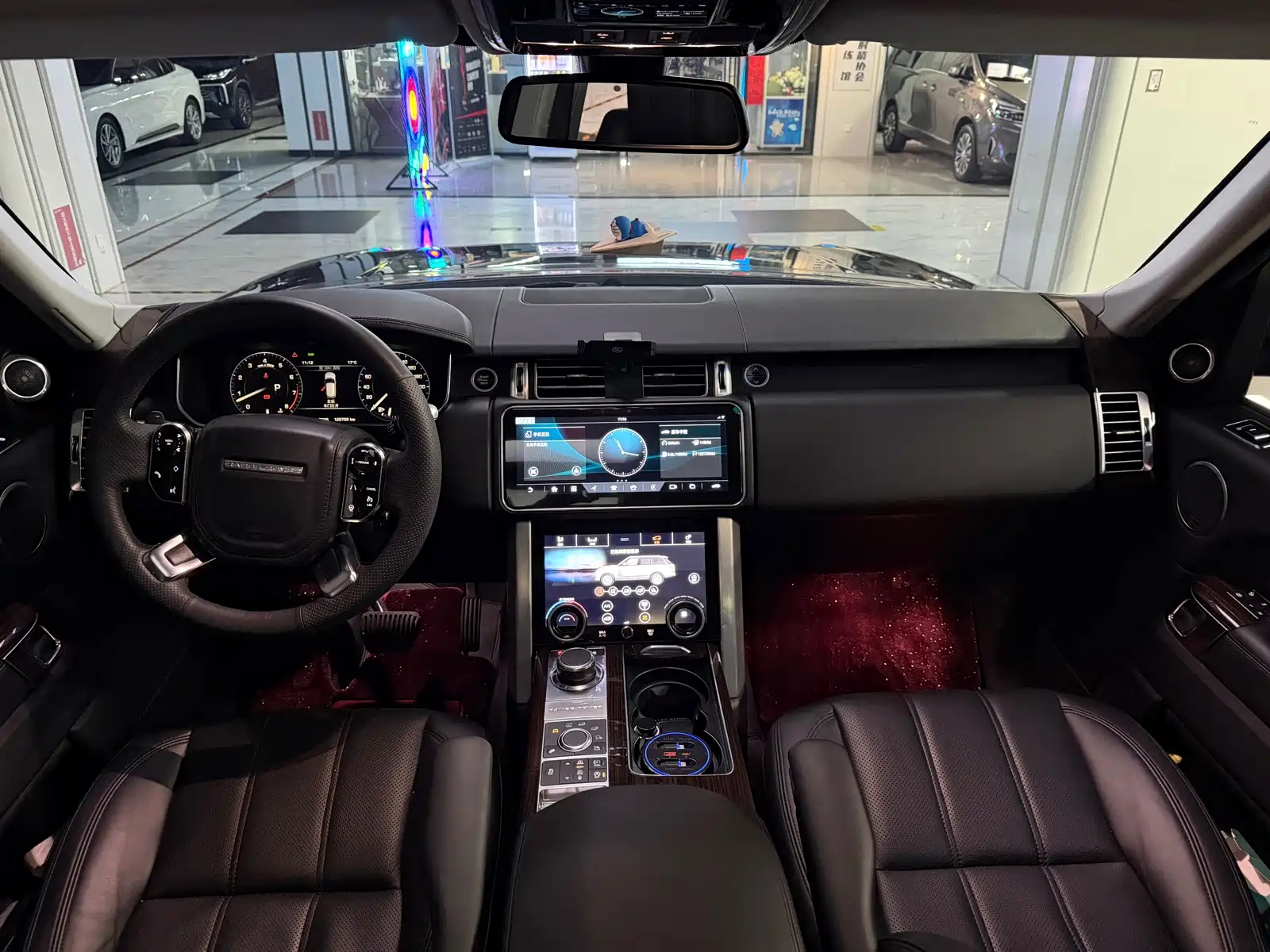 Фото 12 - Land Rover Range Rover