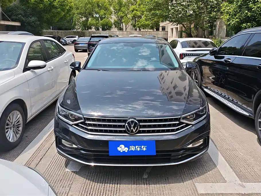 Volkswagen Magotan 2023 2 Million Units Anniversary Edition 330TSI DSG Leading Type фото 2