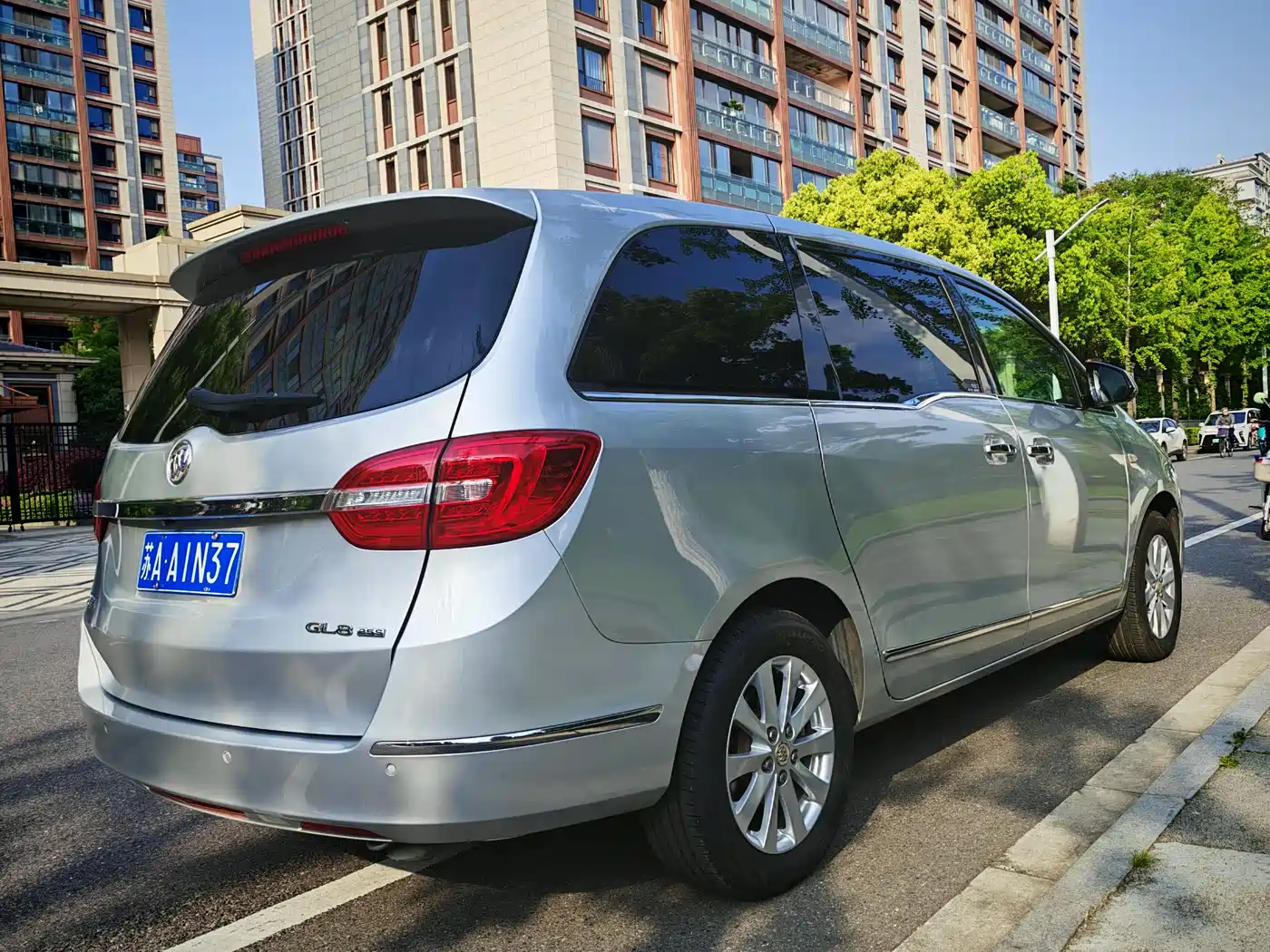 Buick GL8 2017 25S Luxury China V фото 13