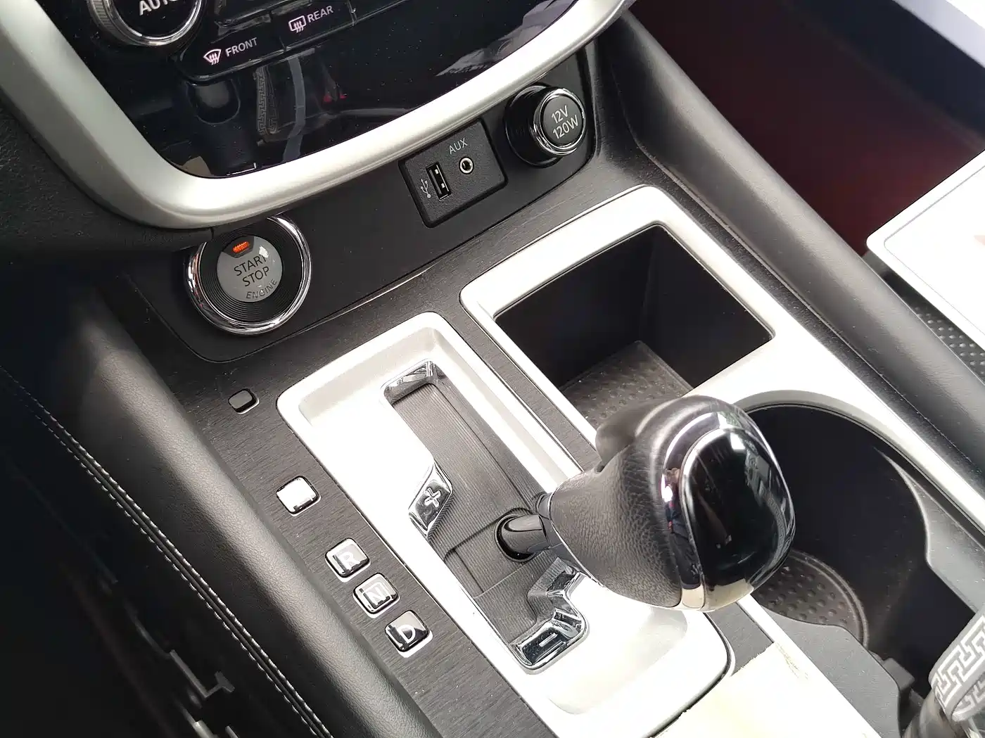 Nissan Murano 2022 2021 2.5L XE 2WD Elite Edition