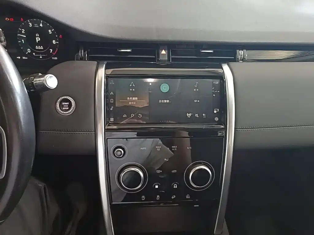 Фото 13 - Land Rover Discovery Sport