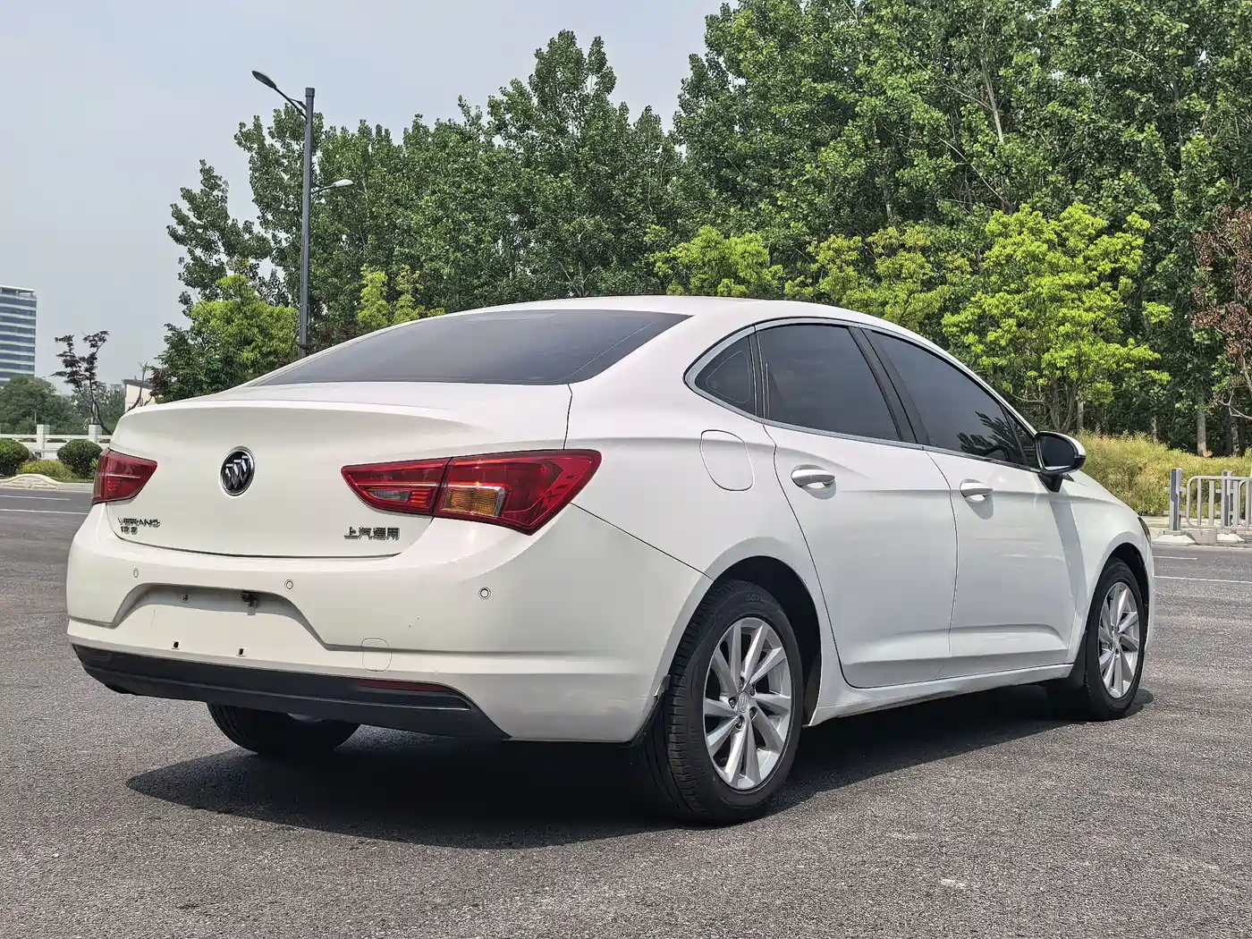 Buick Verano 2017 Sedan 15S Automatic Leading фото 9