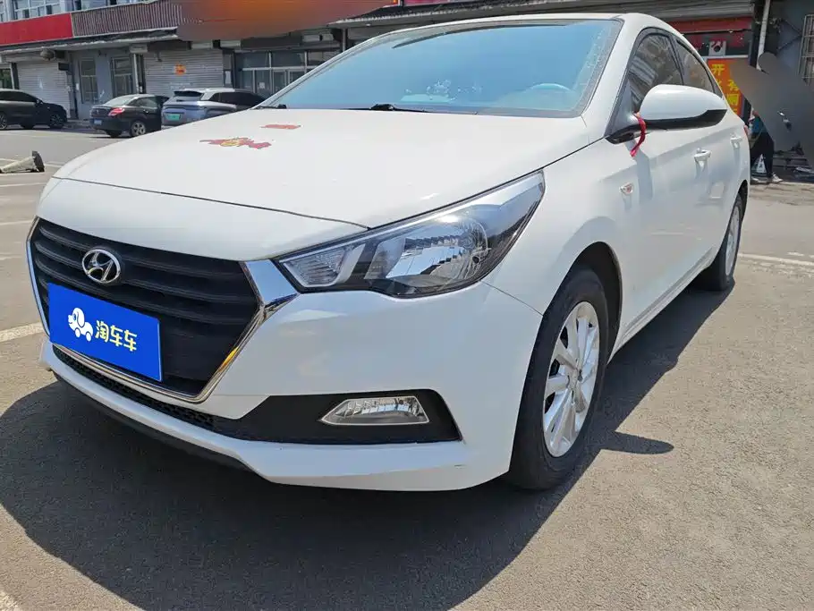 Hyundai Verna 2016 1.4L Automatic Cool Edition GLS