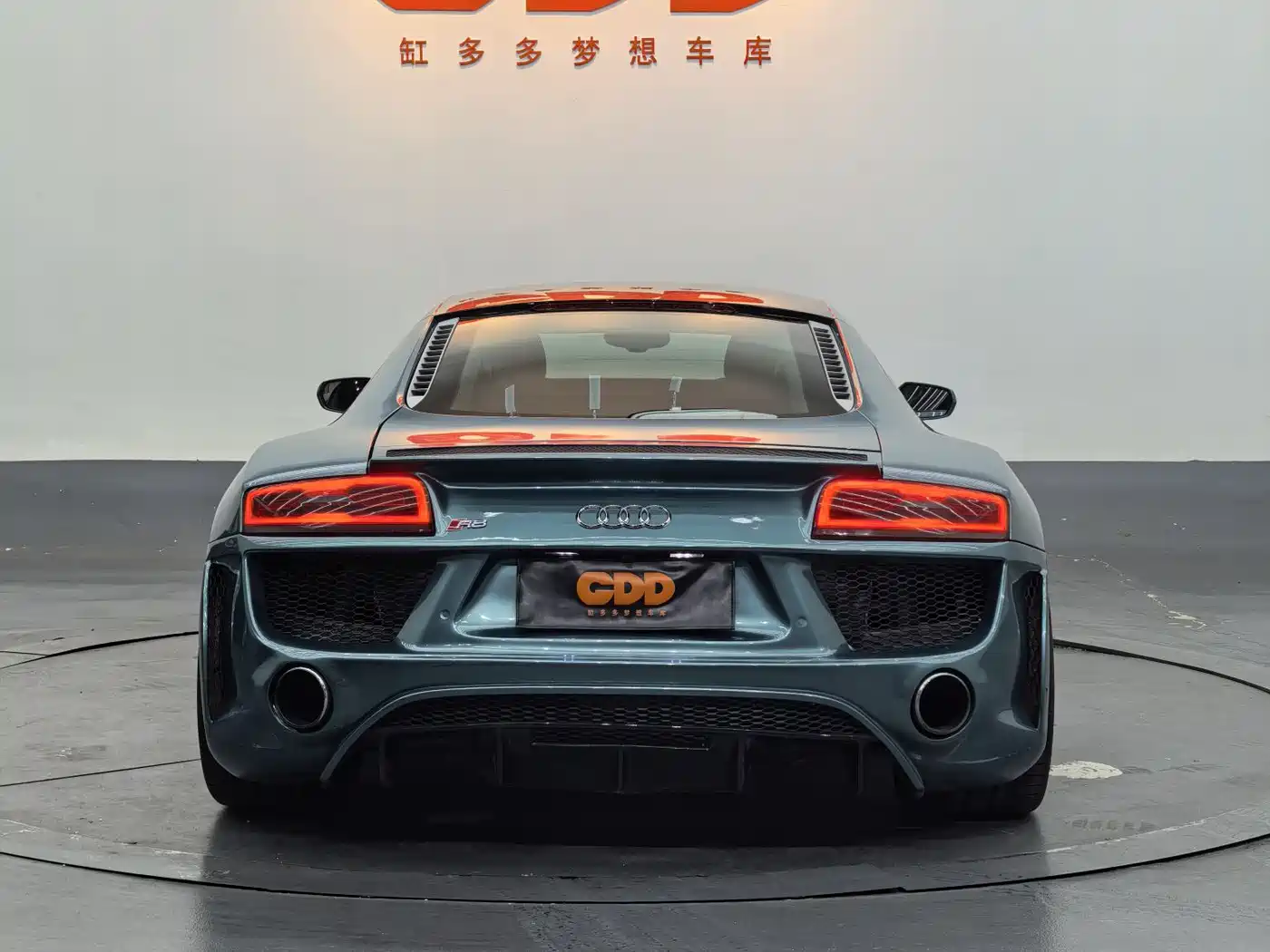 Audi R8 2014 5.2 FSI quattro фото 7
