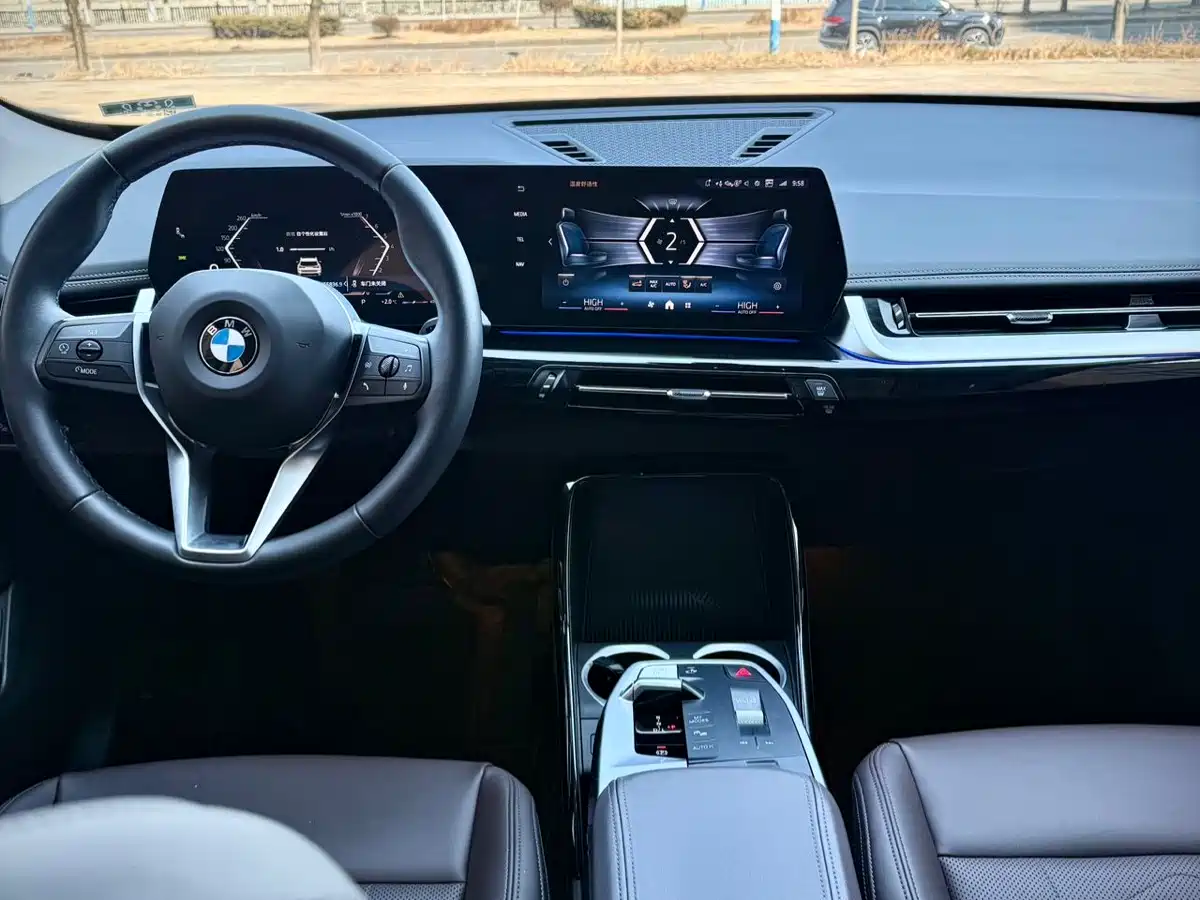 BMW X1 2023 sDrive20Li X Design Package фото 22
