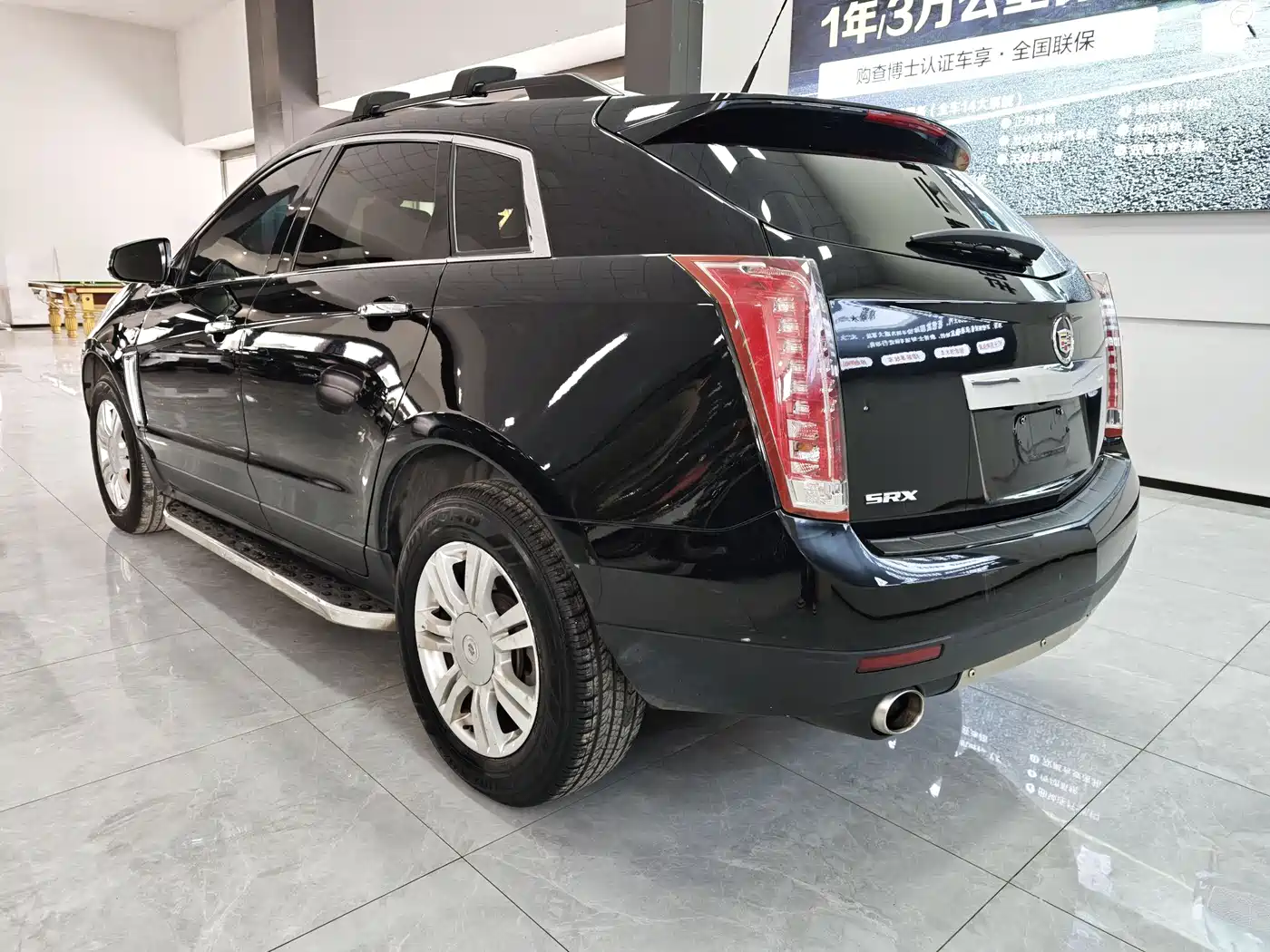 Cadillac SRX 2014 3.0L Comfort Model фото 10