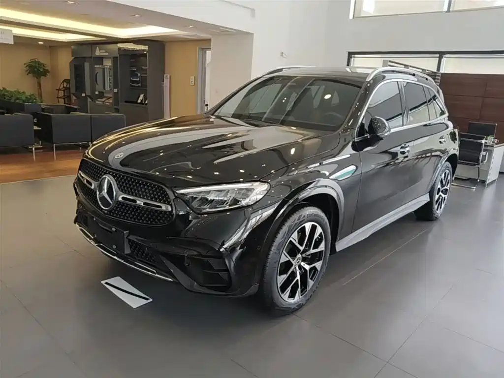 Mercedes-Benz GLC 2024 GLC 260 L 4MATIC Luxury 5-seater