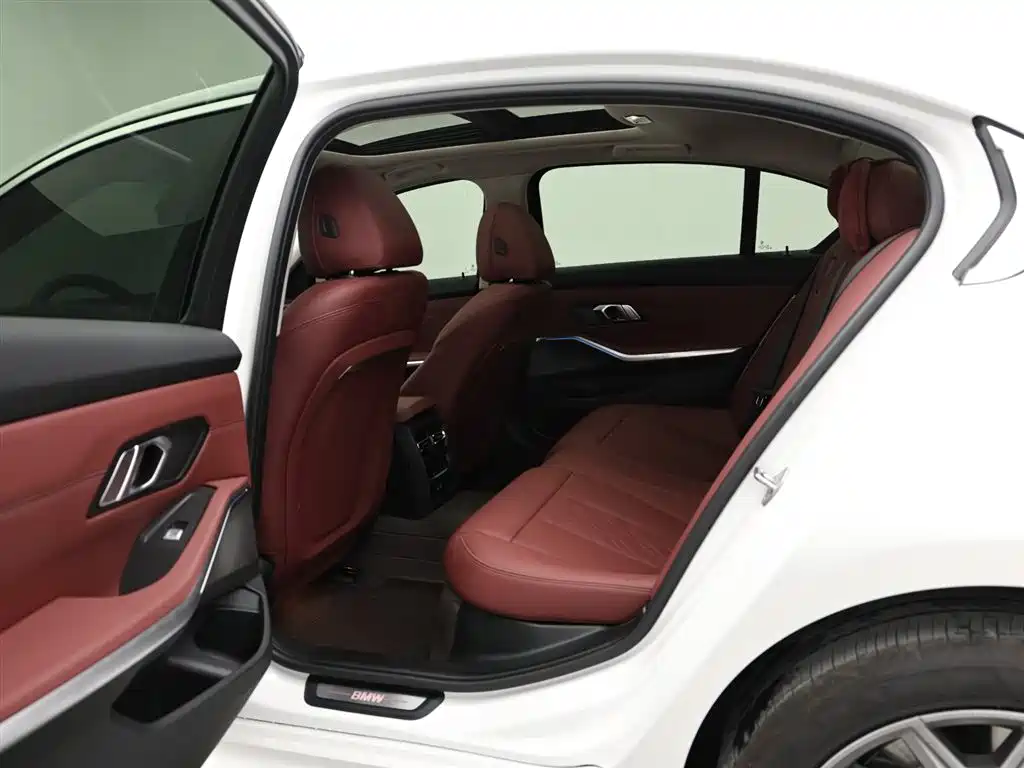 BMW i3 2025 eDrive 35 L фото 14