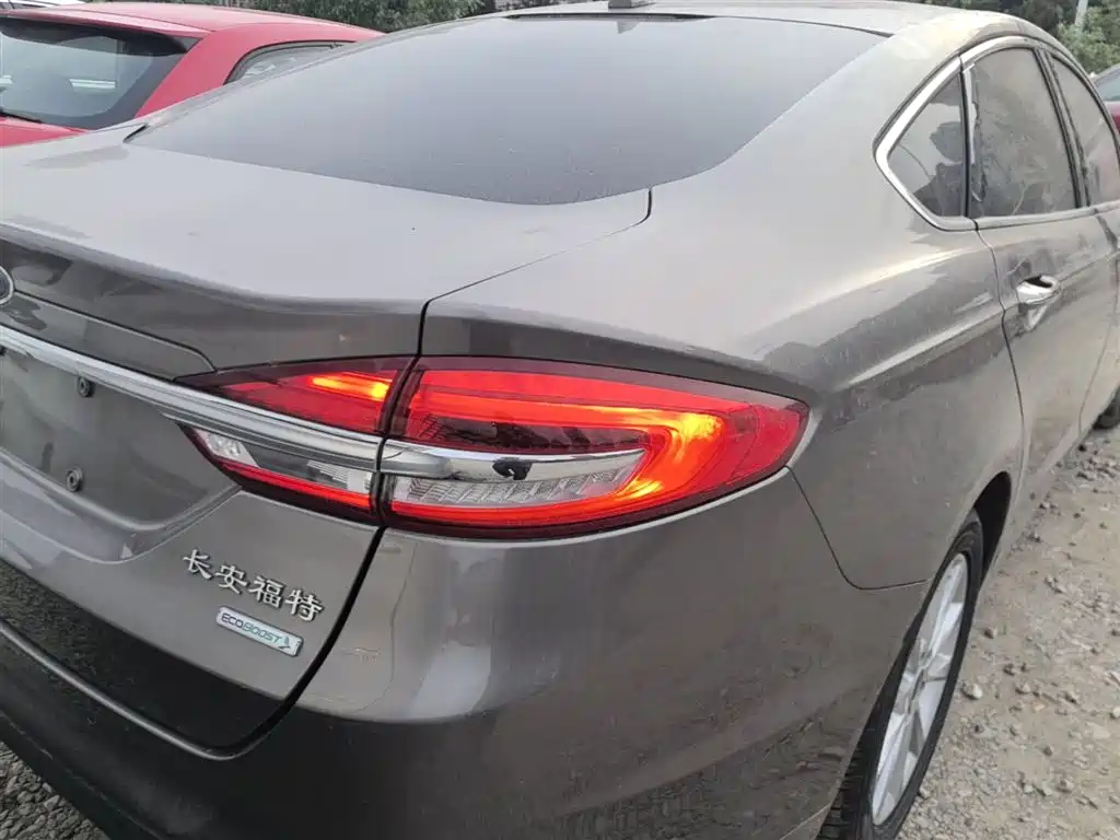 FORD MONDEO
