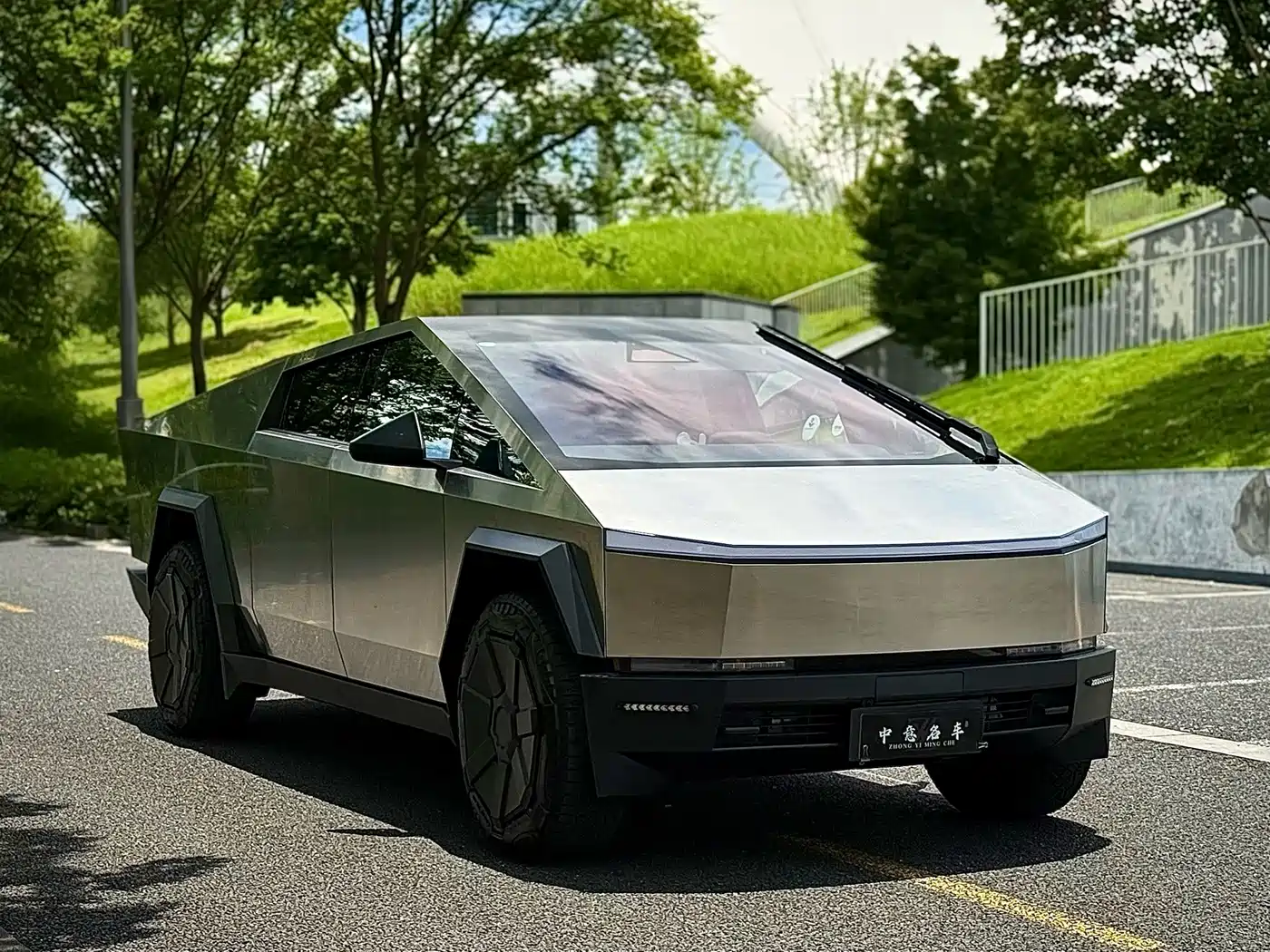 Tesla Cyber Off-Road Traveler 2026 2024 Cyberbeast Edition