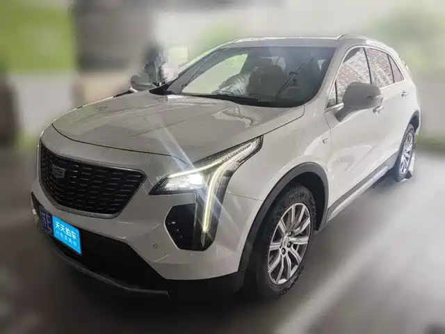Cadillac XT4 2020 Facelift 28T 2WD Leading — фото 1