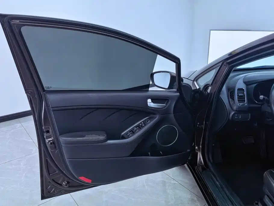 Kia K3S 2015 2014 1.6L Automatic GLS