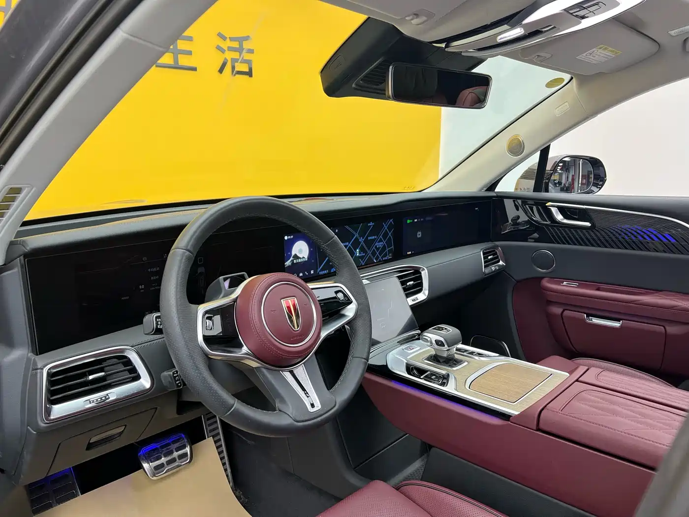 Hongqi E-HS9 2022 660km Qi Chang Edition (6-seater) фото 6