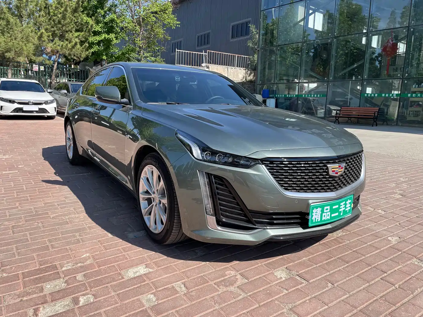 CADILLAC CT5