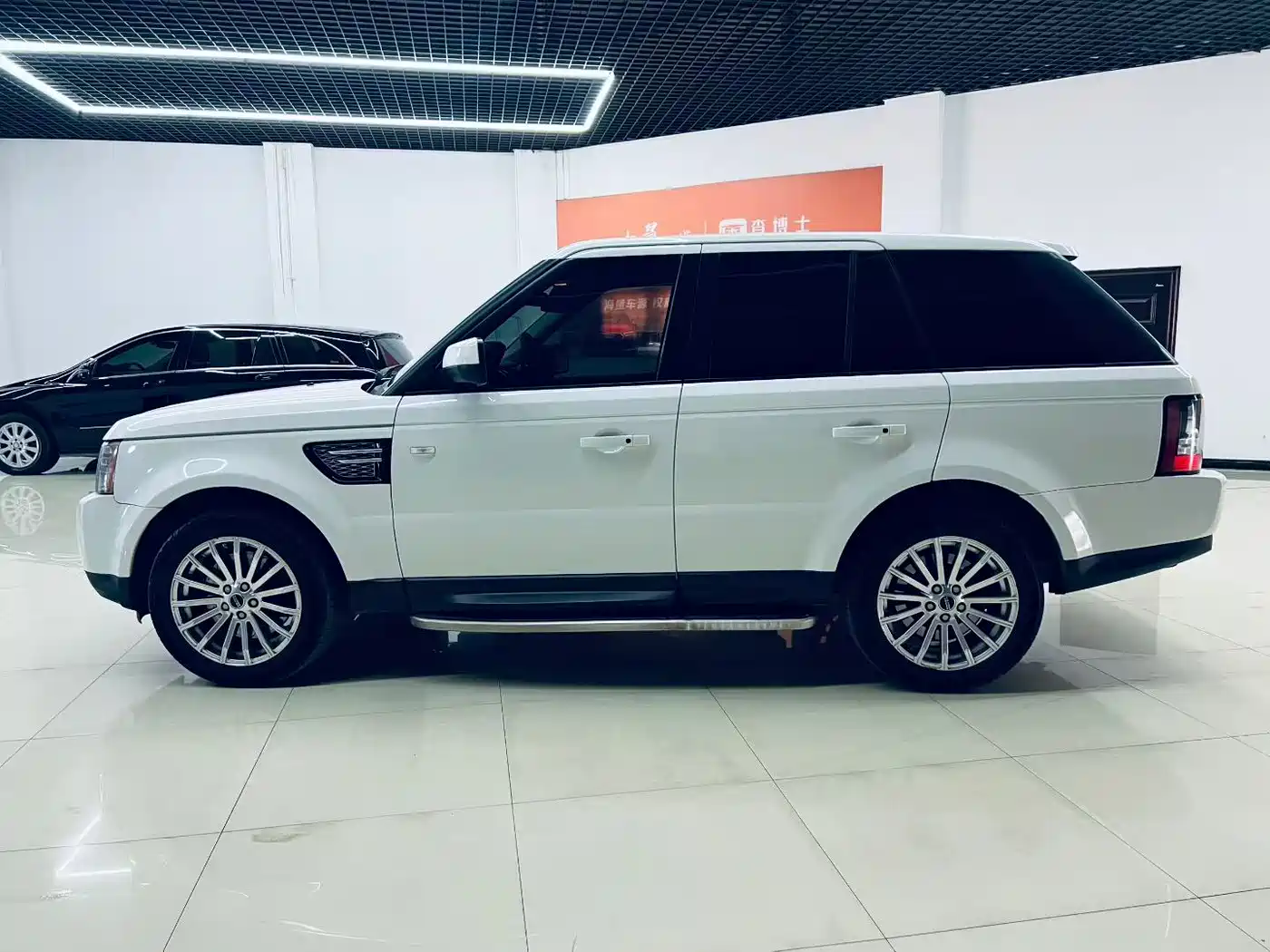 Land Rover Range Rover Sport 2013 3.0 TDV6 Diesel фото 9
