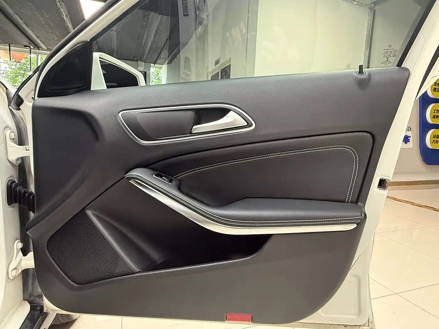 Mercedes-Benz GLA 2015 GLA 200 Dynamic фото 28
