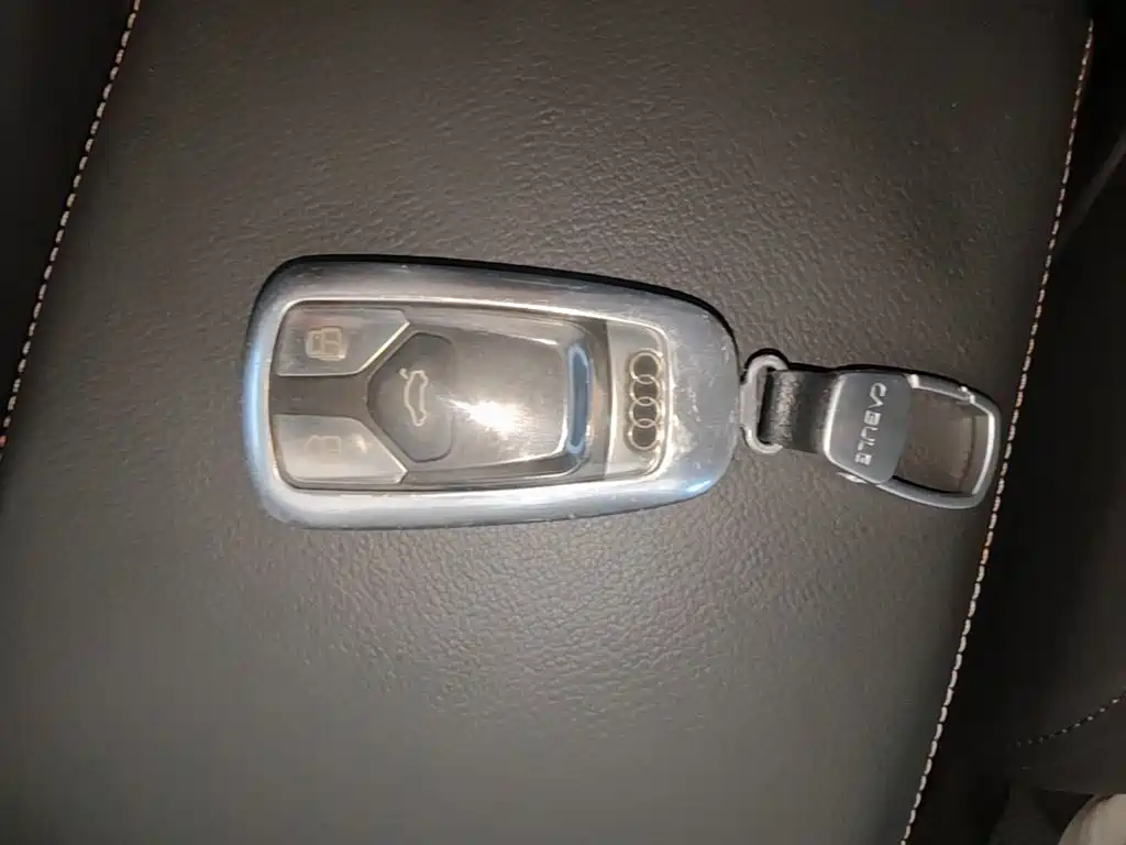 Audi Q5L 2018 2018 40 TFSI Prestige Fashion (China V)