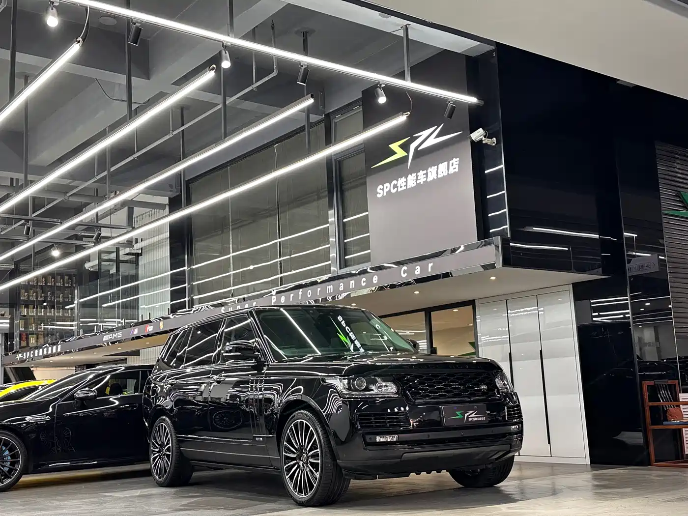 Land Rover Range Rover 2017 3.0 SC V6 Vogue SE Autobiography LWB