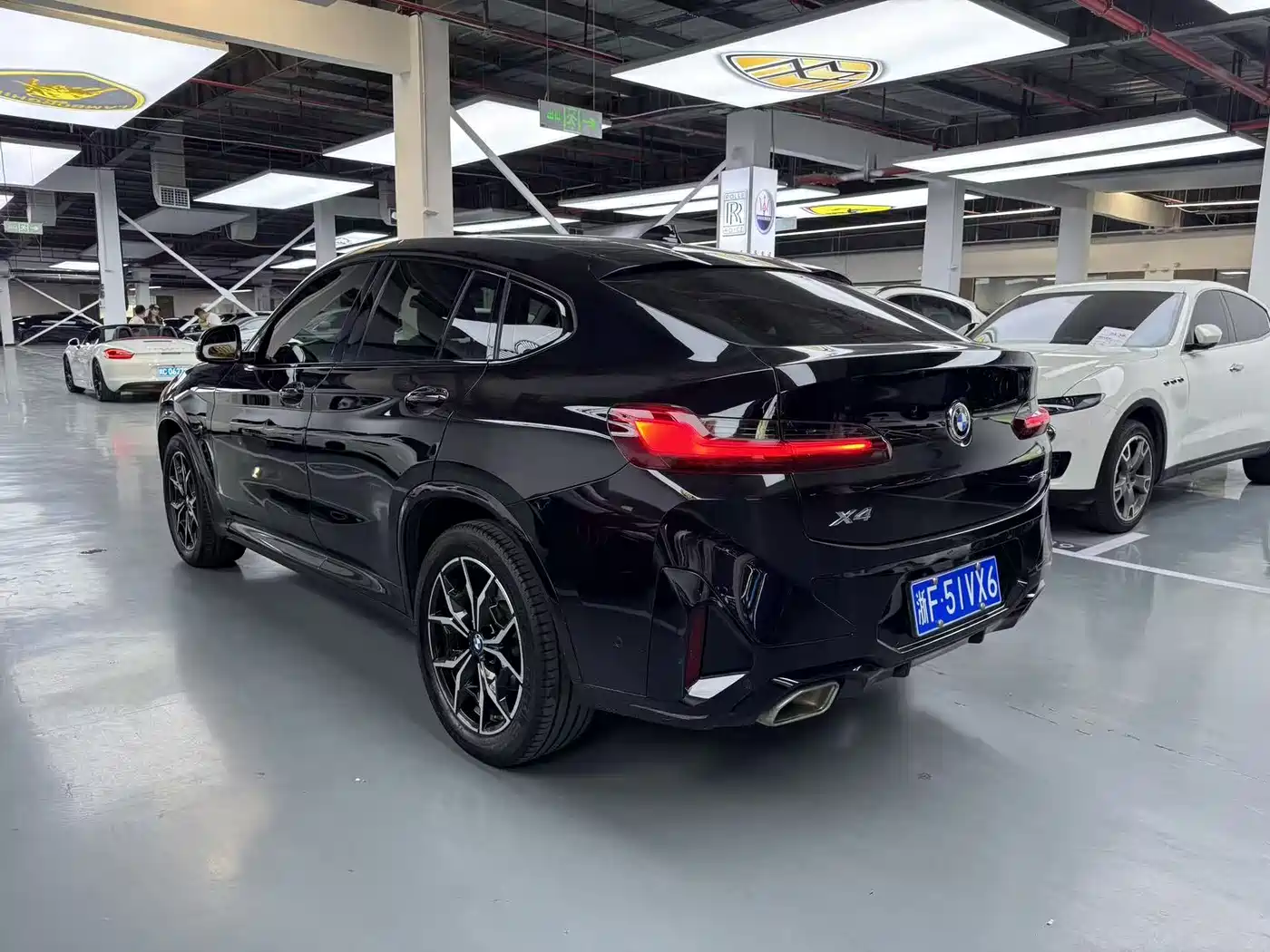 BMW X4 2022 xDrive 25i M Sport Package фото 14