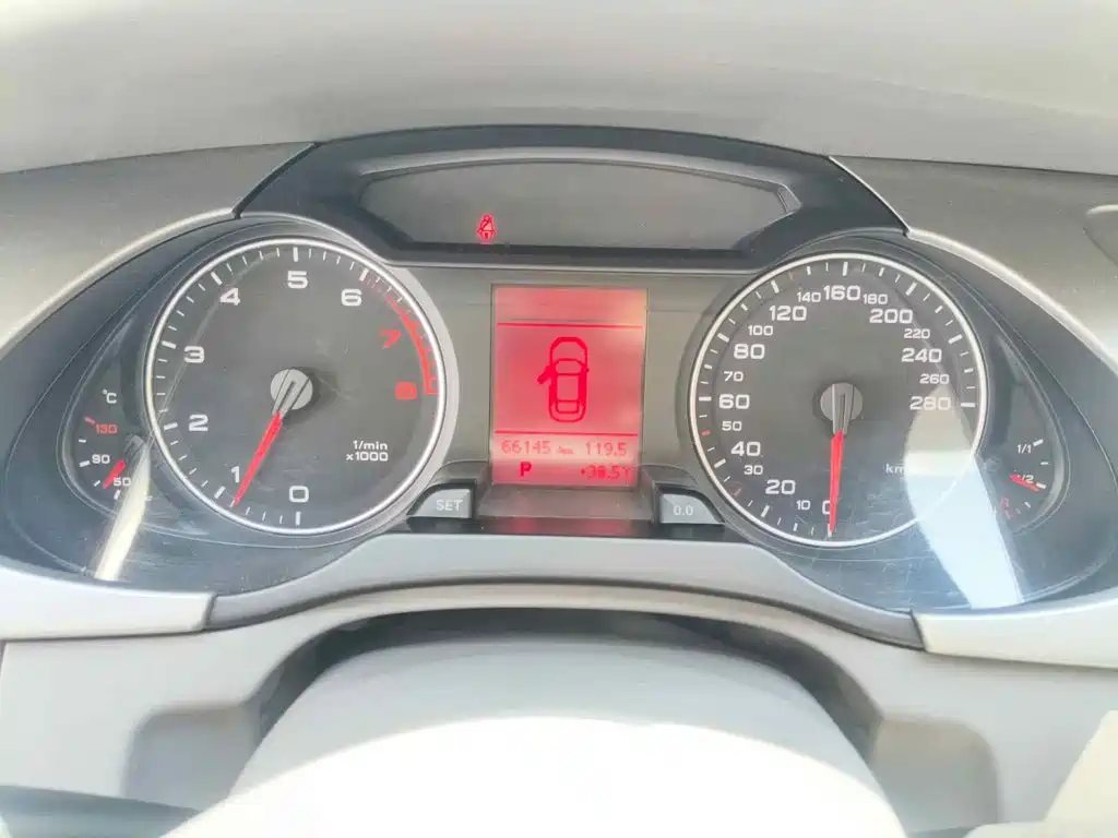 Audi A4L 2009 2009 2.0 TFSI Comfort