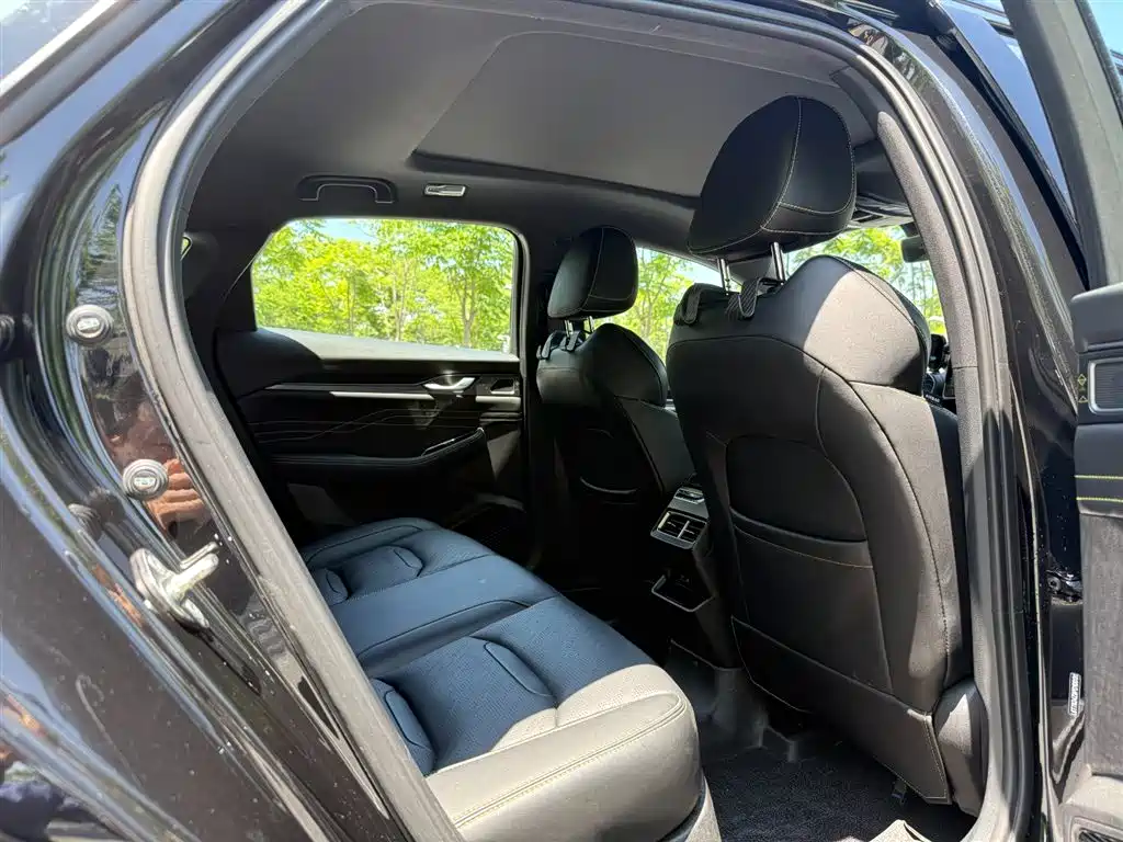 GEELY AUTOMOBILE XINGRUI