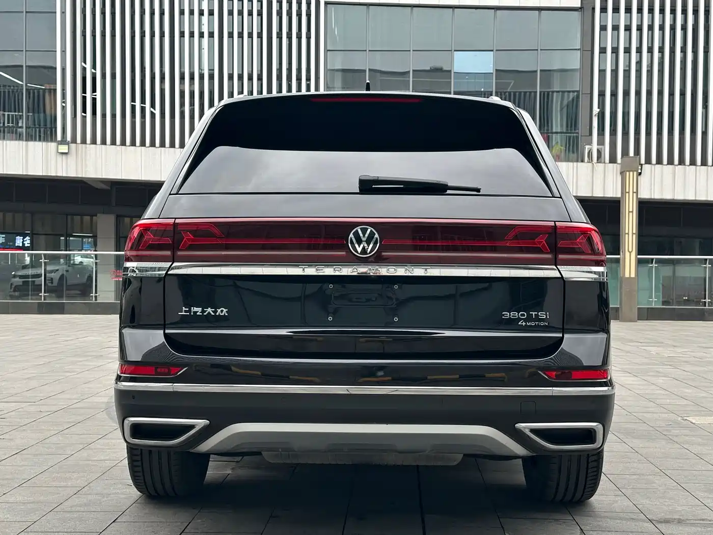 Volkswagen Teramont 2023 380TSI AWD Premium Luxury Edition фото 4