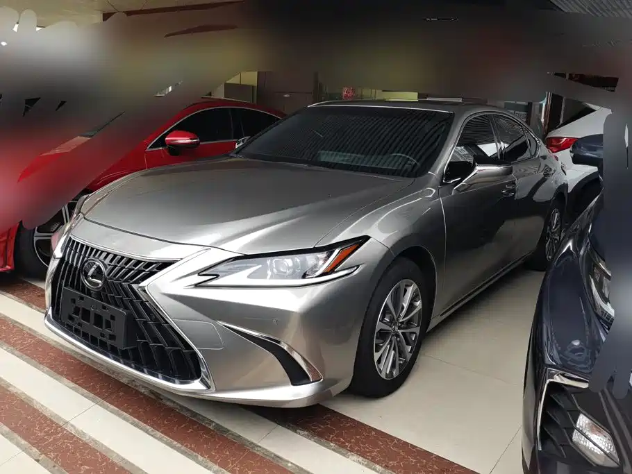 Lexus ES 2023 200 Excellence Edition