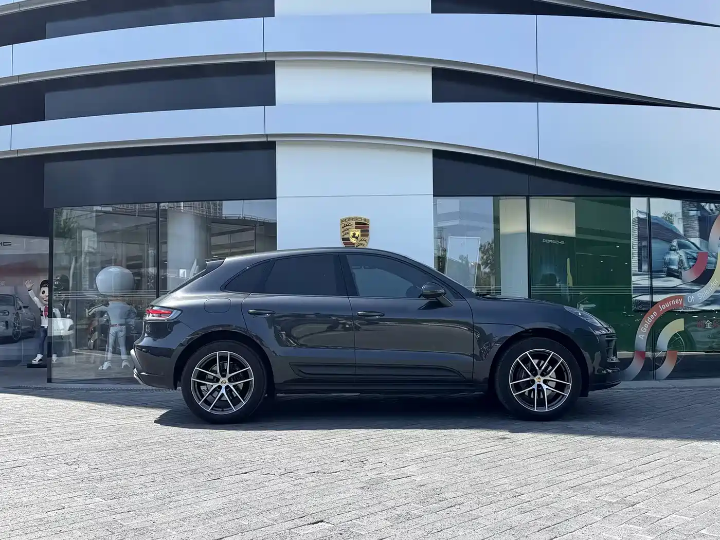 Porsche Macan 2022 Macan 2.0T фото 6