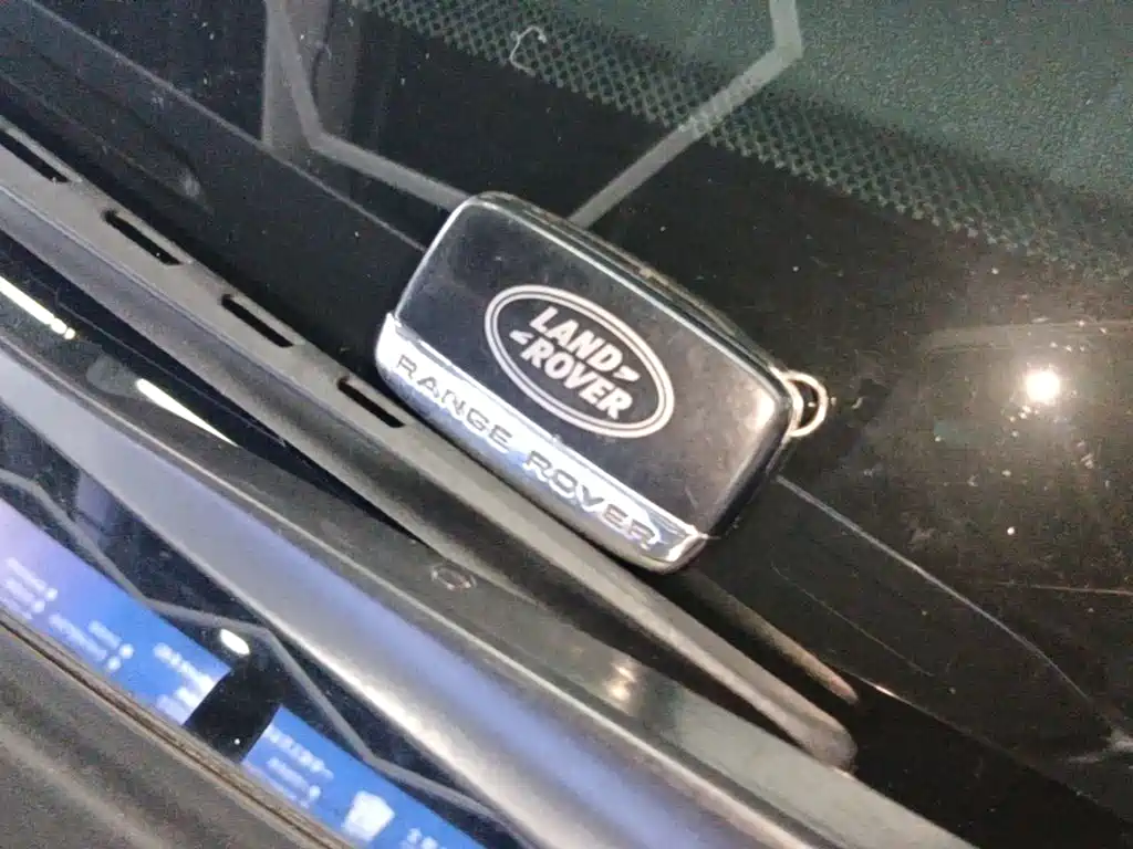 Photo 9 - Land Rover Discovery Sport
