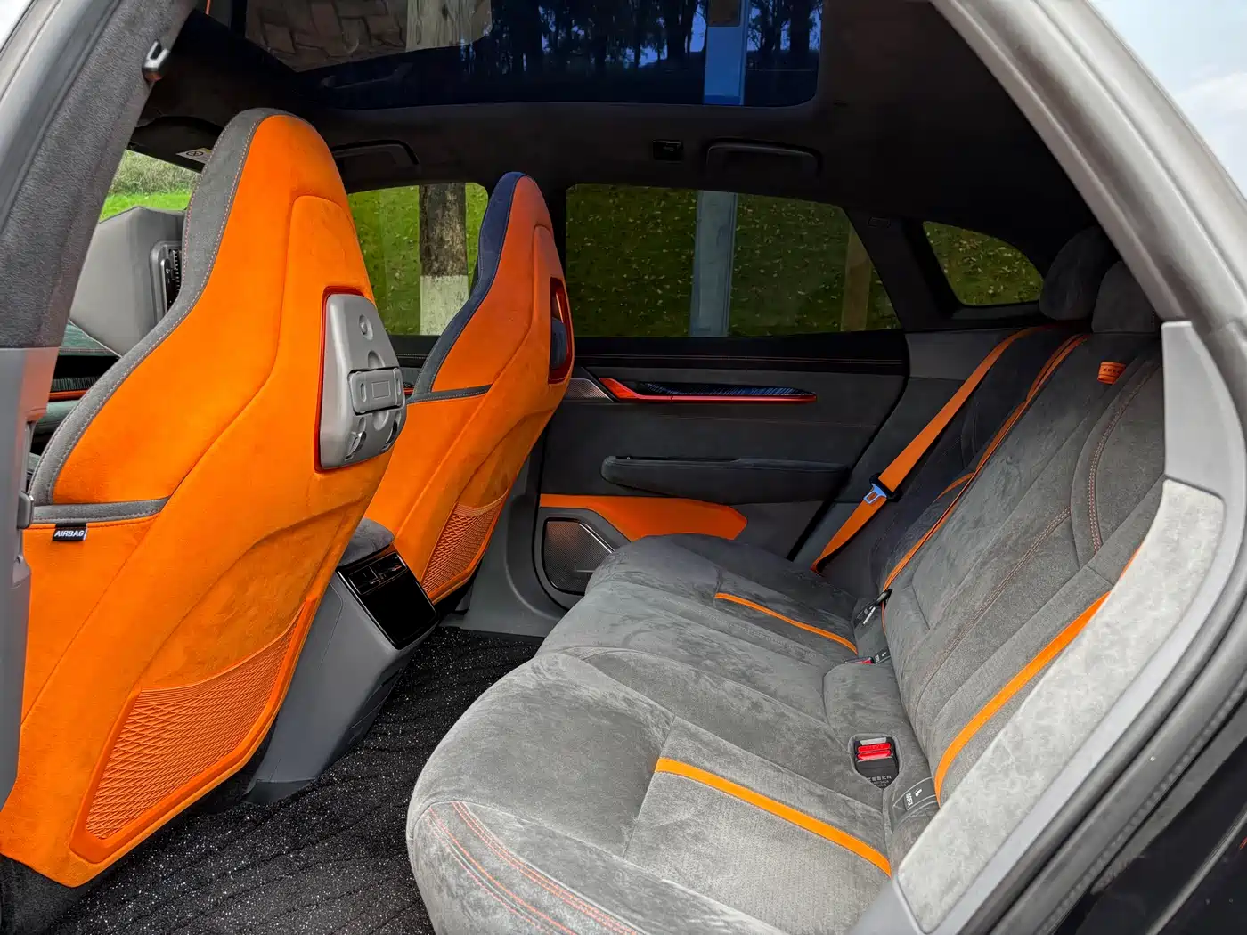 ZEEKR EXTREME KRYPTON 001