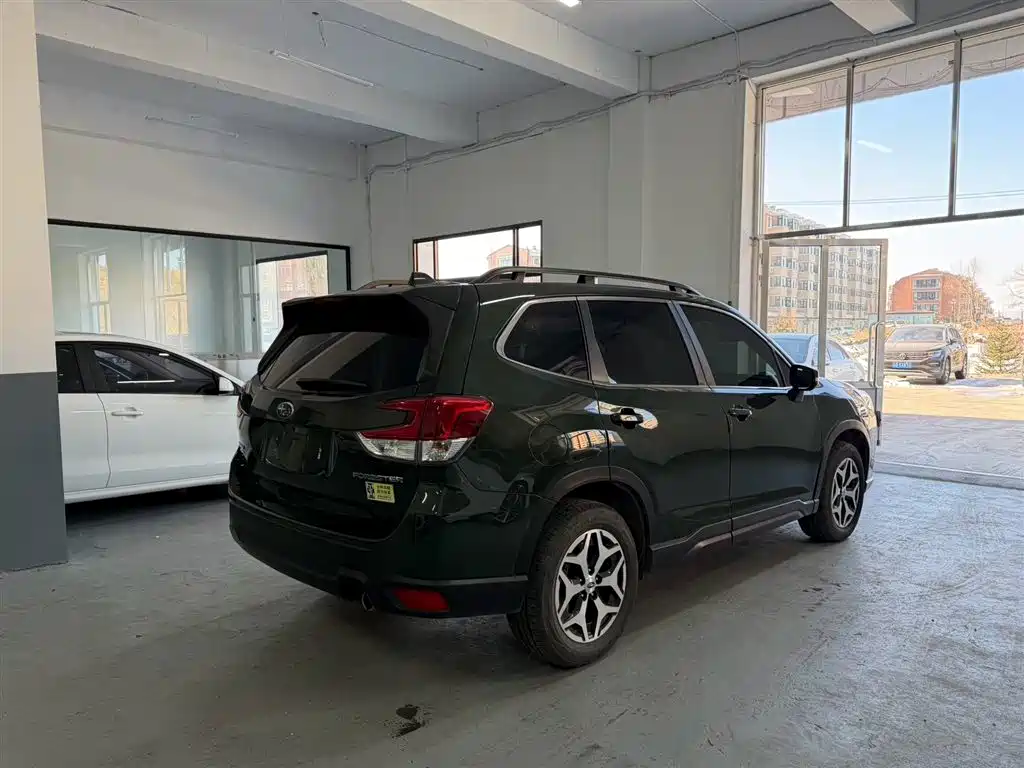 SUBARU FORESTER