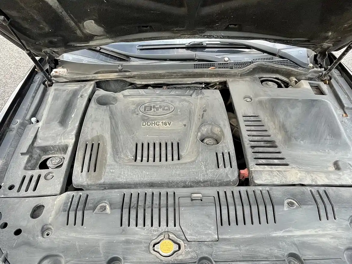 BYD G6 2013 2.0L Manual Premium фото 11