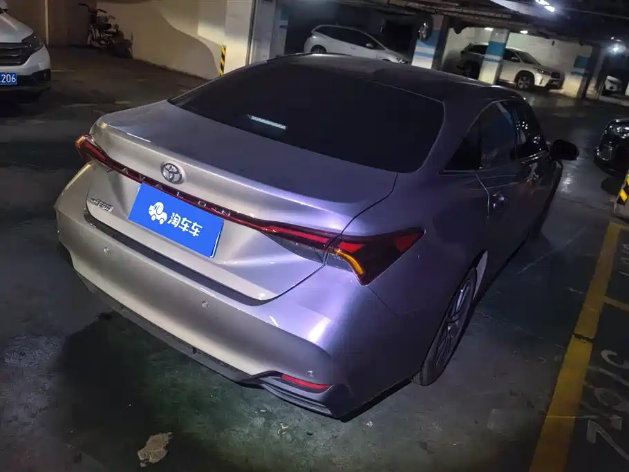 Toyota Avalon 2024 Model 2.0L Premium Selection Edition фото 3