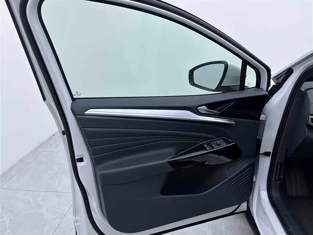 Volkswagen ID.4 CROZZ 2025 Pure Enjoyment Edition фото 17