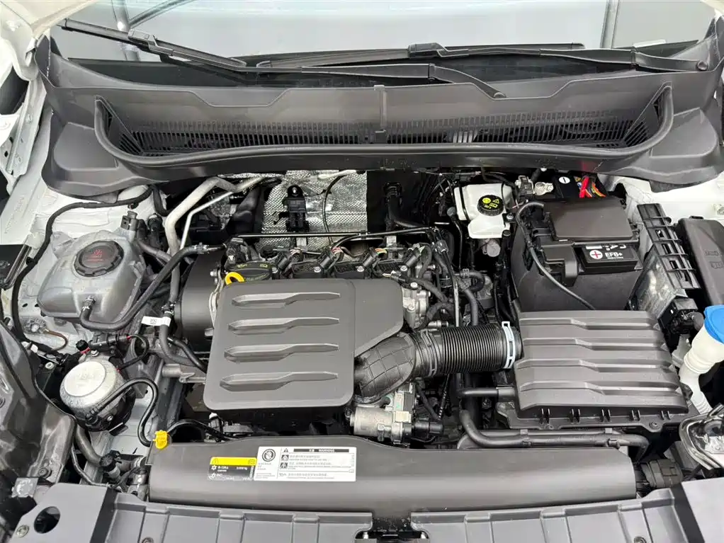 Volkswagen Tharu 2025 Model Rising Star 1.5L Advance Edition фото 19