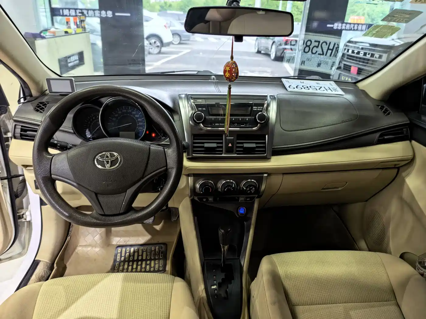 Toyota YARiS L Zhi Xuan 2014 2014 1.3E Automatic Charming Edition