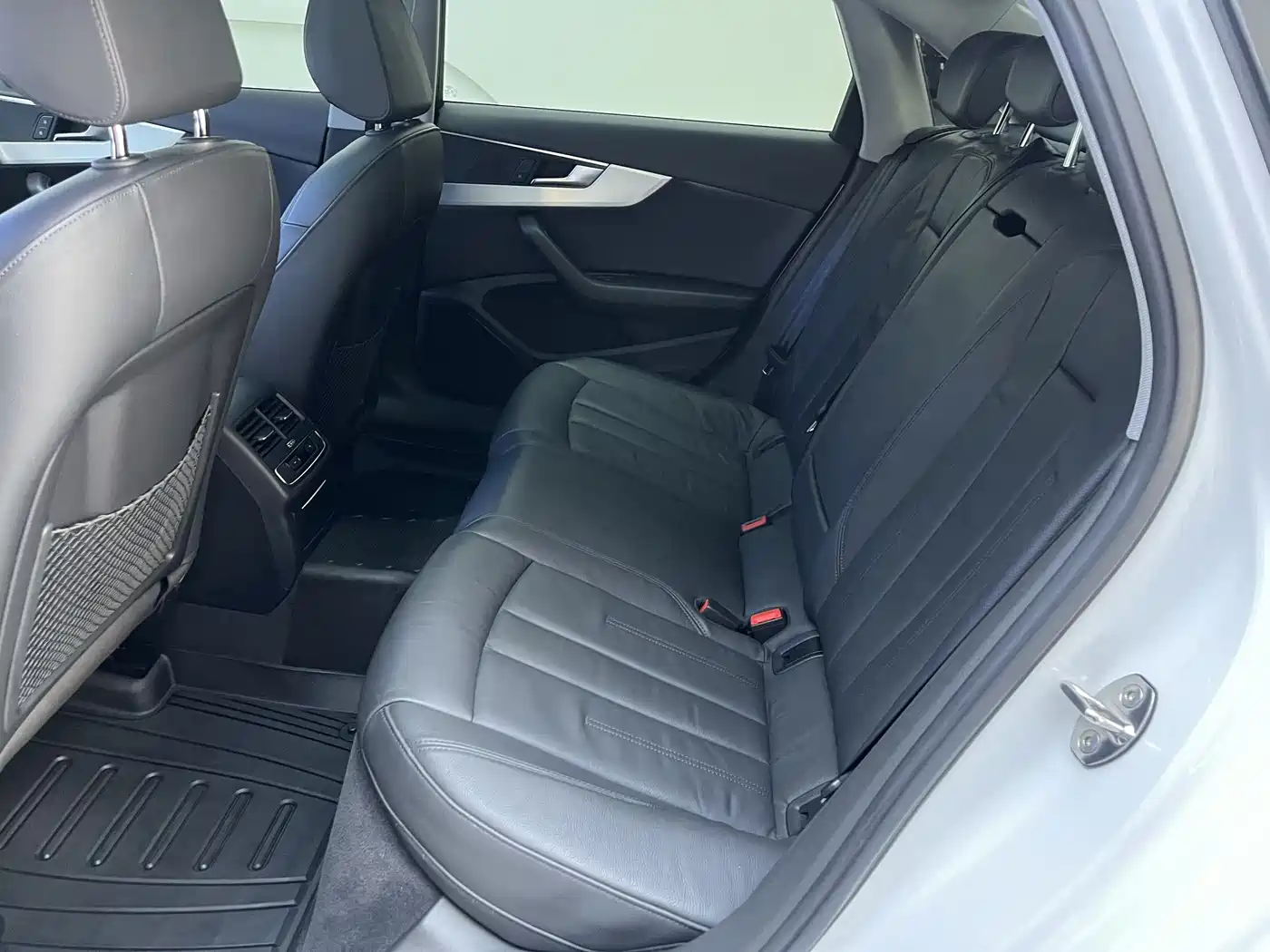 Audi A4L 2019 40 TFSI Fashion (China VI) фото 8
