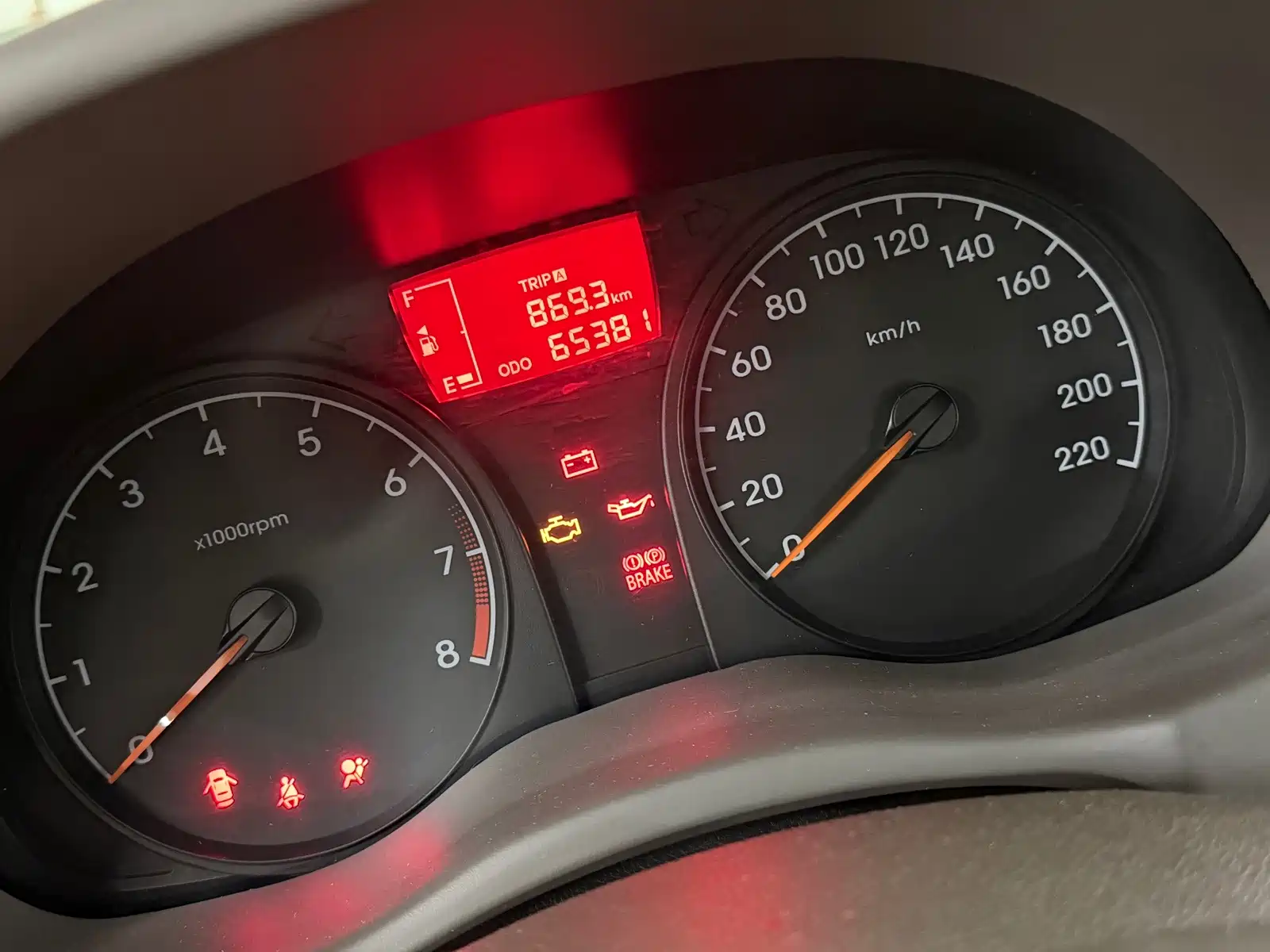 Photo 10 - Hyundai Verna