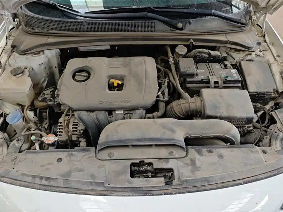 Hyundai Mistra 2019 1.8L Automatic DLX Premium China VI фото 10