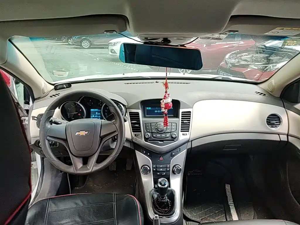 Chevrolet Cruze 2015 1.5L Classic SL MT фото 18