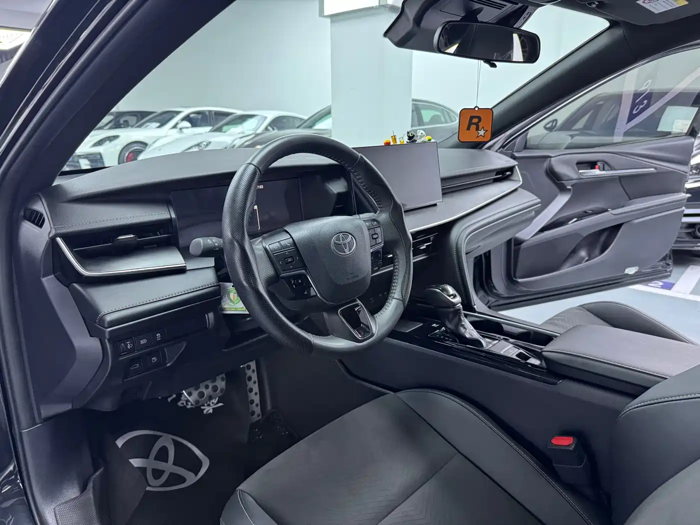 Toyota Camry 2024 Model Dual Hybrid 2.0HS Sport Edition фото 6