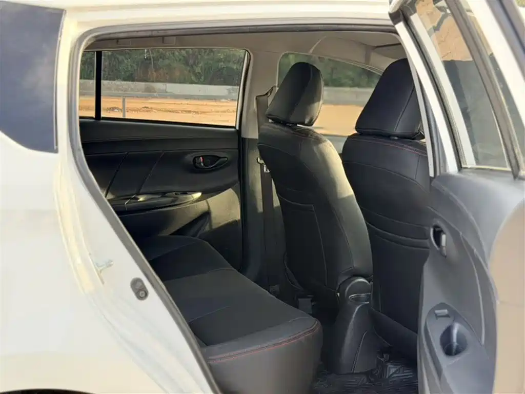 Toyota Vios FS 2021 1.5L CVT Fengchi Edition фото 17