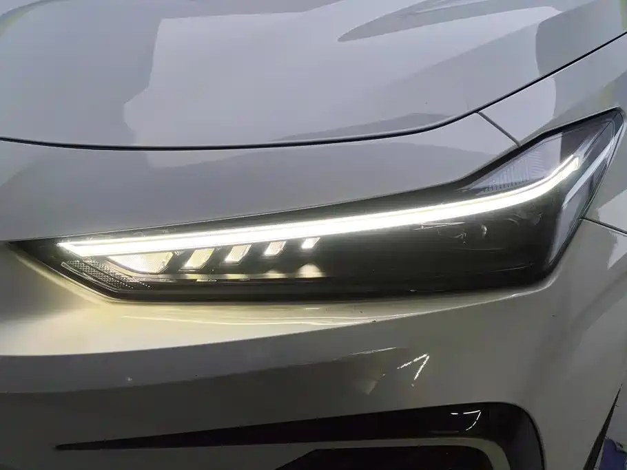 Changan UNI-V 2025 2025 2.0T Sport Version