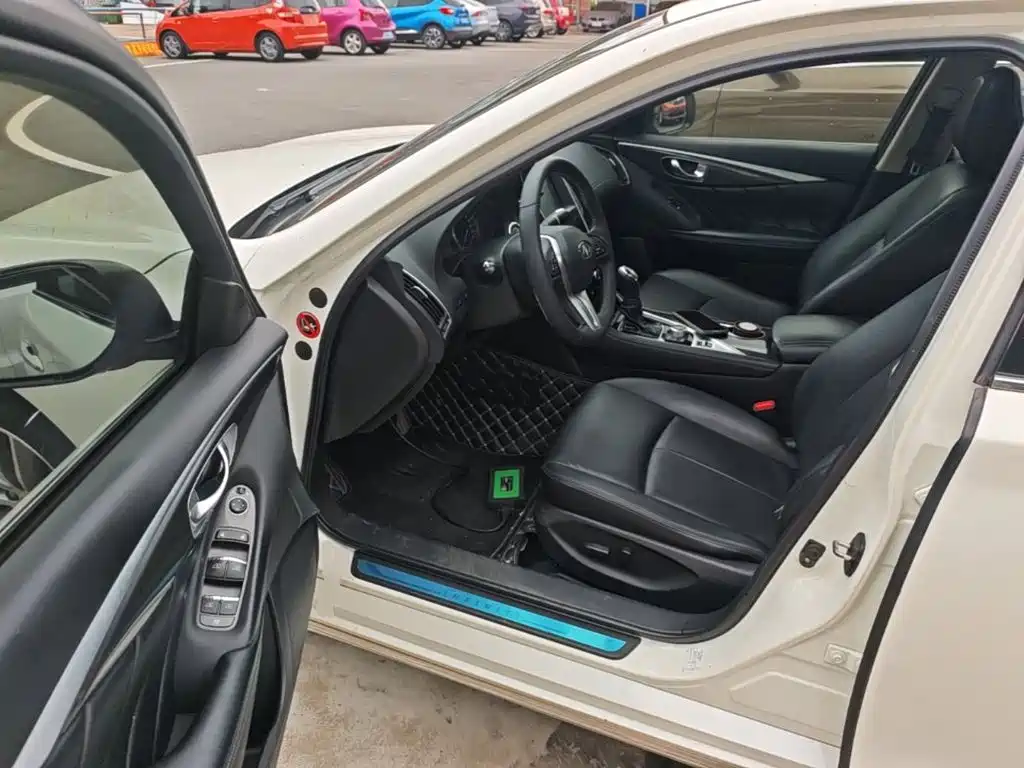 Infiniti Q50L 2021 2018 2.0T Comfort (China VI)