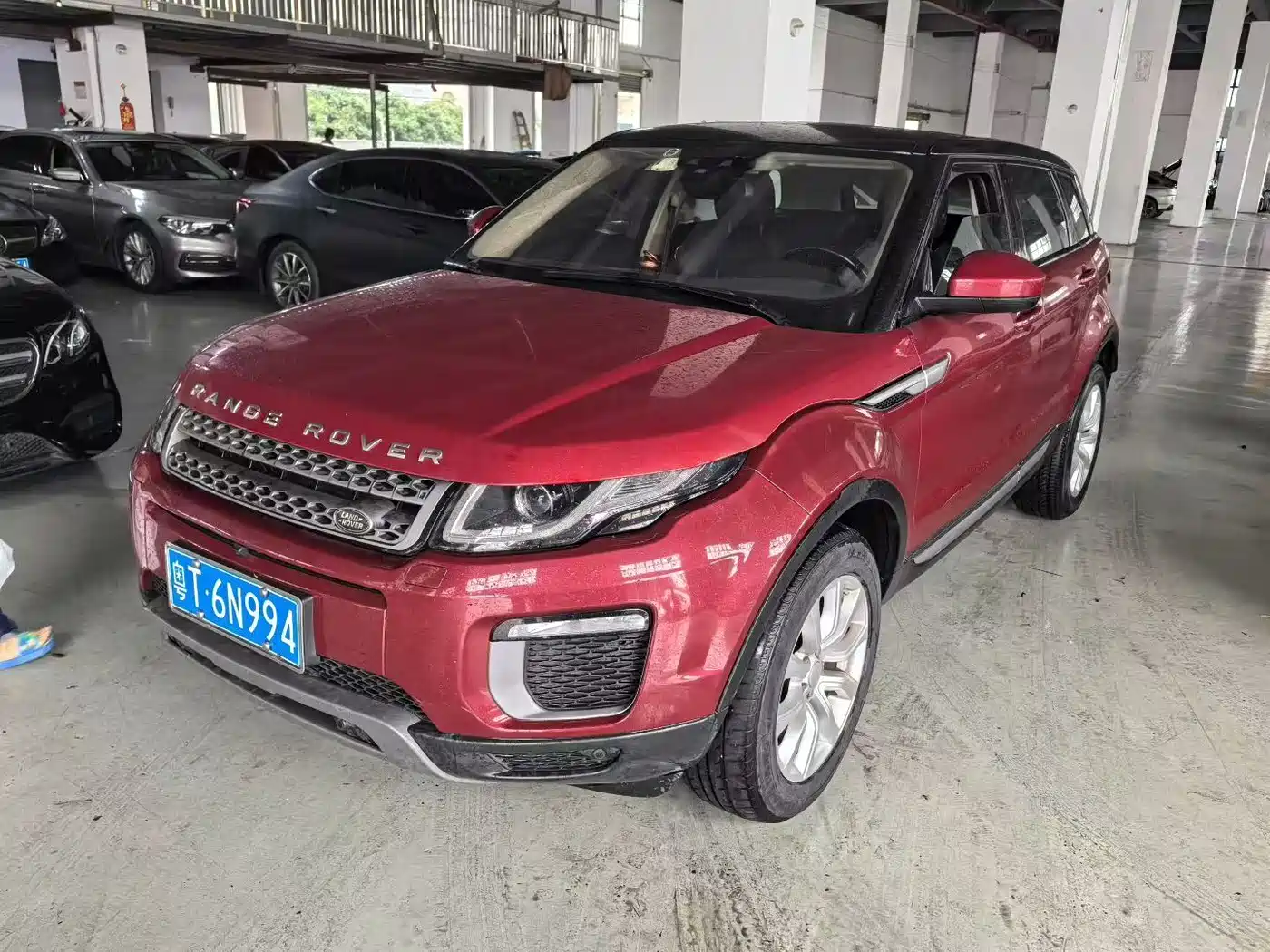 Land Rover Range Rover Evoque 2016 2.0T SE ZhiYao