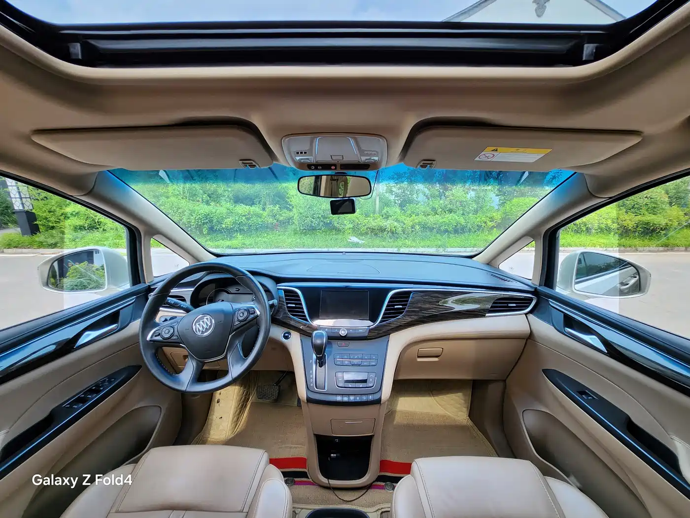 Фото 9 - Buick GL8