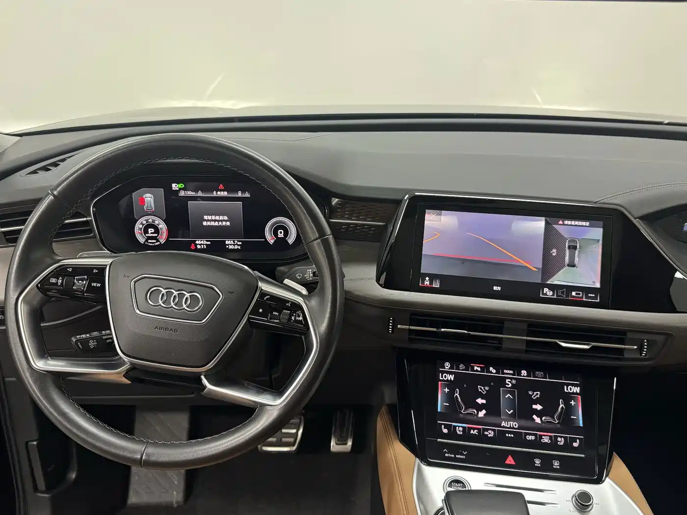 Audi Q6 2025 2024 45 TFSI quattro Qi Yun Yu Lin Package 6-seater