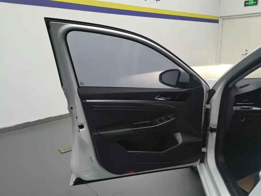Volkswagen Bora 2021 280TSI DSG Elite Smart Edition фото 7